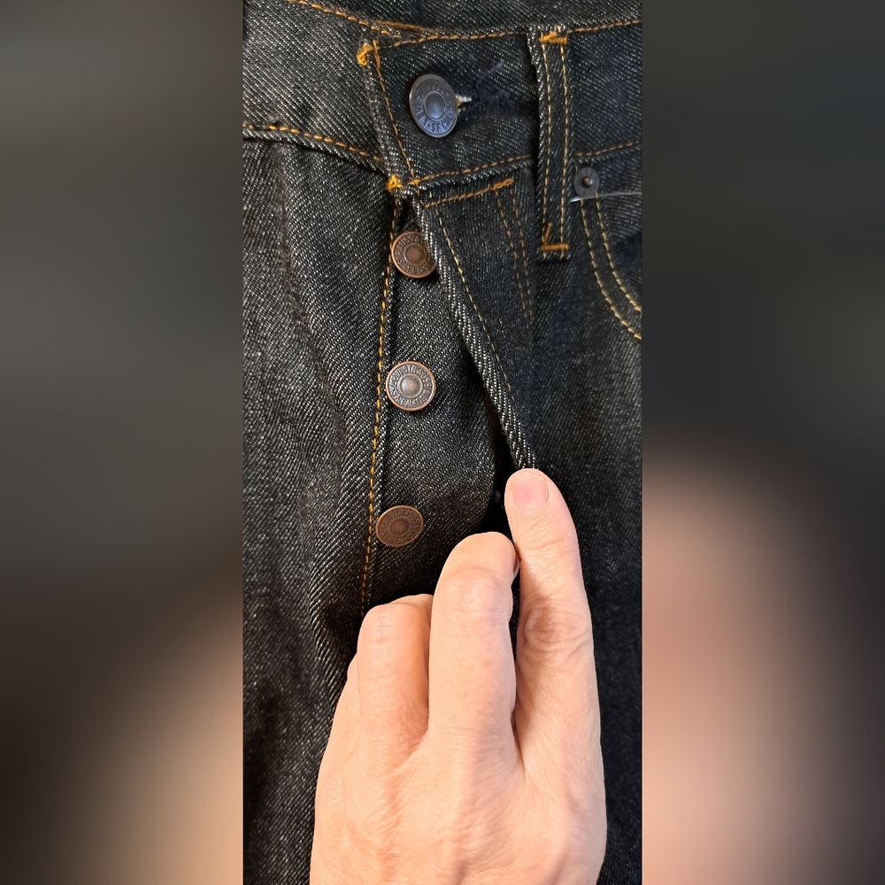 Levis 501 Jeans Mens Blue Straight Button Fly Denim New 32x32 City Date Night - Picture 6 of 8